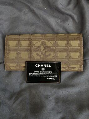 AUTHENTIC Chanel Brown & Green Monogram Canvas Wallet